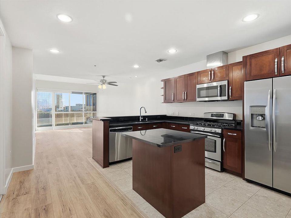1st image of 4575 Dean Martin Dr Unit 911