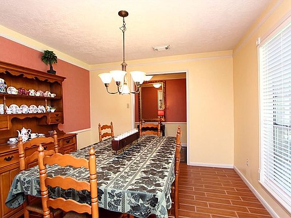 4th image of 12006 Sleepy Pines Dr