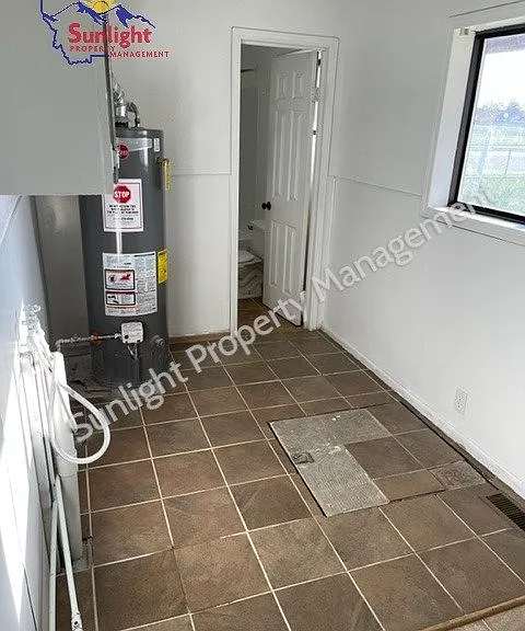 517 Colorado Ave — Photo 14
