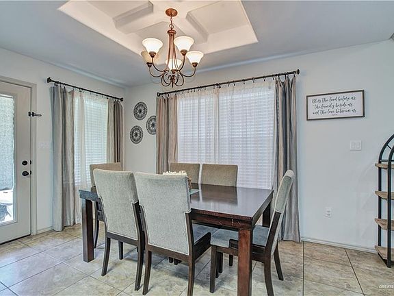 5th image of 4609 Pelican Ave
