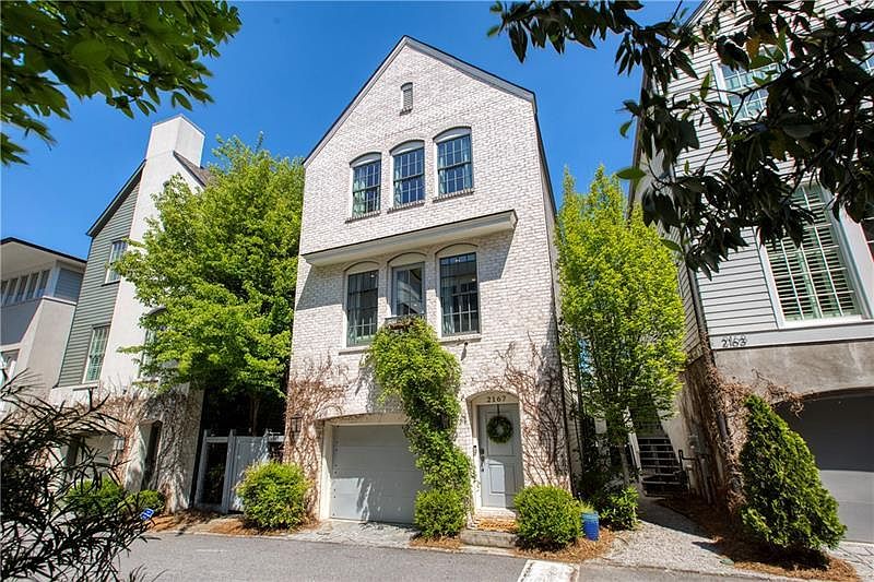 1st image of 2167 Niles Pl NE