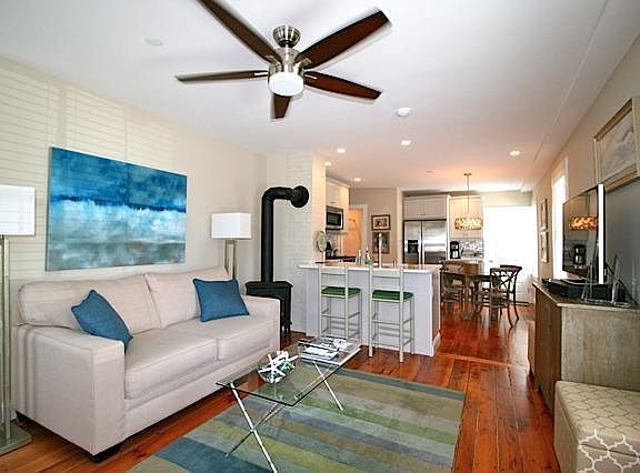 5th image of 23 Winthrop Street #2B