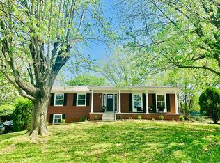 110 Donna Dr, Hopkinsville, KY 42240