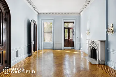 Rented by Leslie J. Garfield