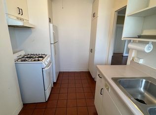 1414 Ward Ave APT B, Honolulu, HI 96822