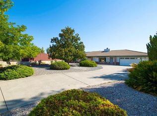 23416 Everett Pl, Ramona, CA 92065