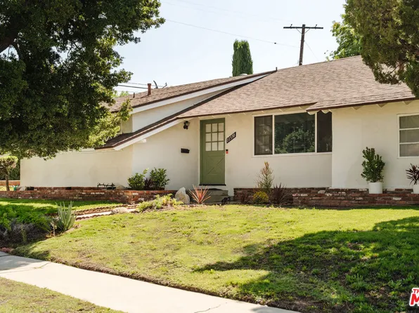 11530 Swinton Ave, Granada Hills, CA 91344