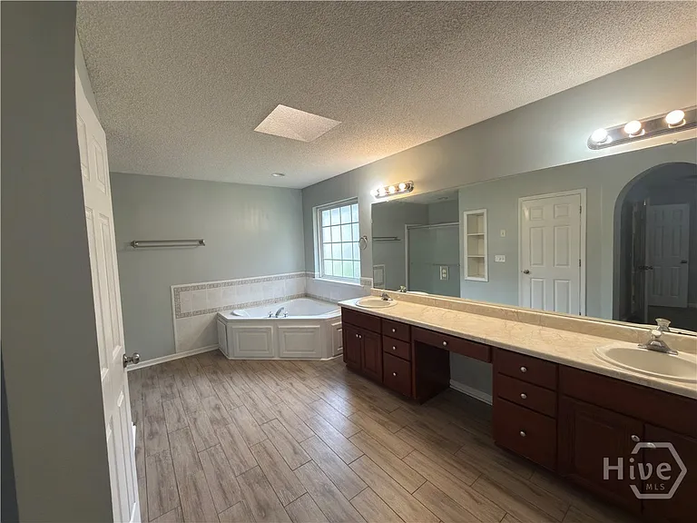 132 Marshview Dr — Photo 15
