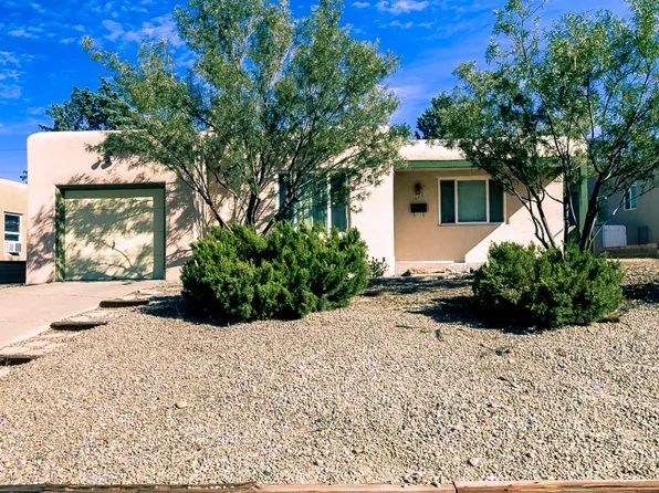 1418 Adams St NE, Albuquerque, NM 87110