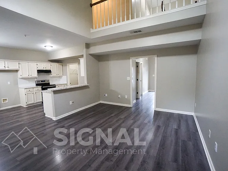 112 Timberleaf Cir — Photo 2