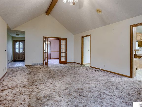 5th image of 6317 S 94th St