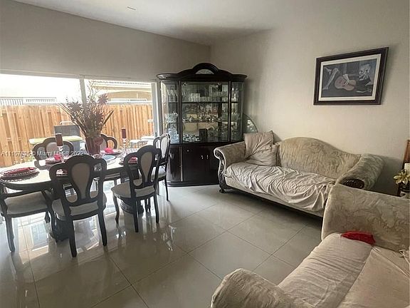 3rd image of 8527 NW 108th Ave #641