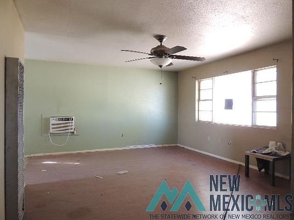 2nd image of 7214 N Paradise Ave