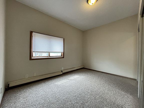4th image of 3634 Harriet Ave #1