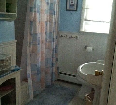 hall way bathroom