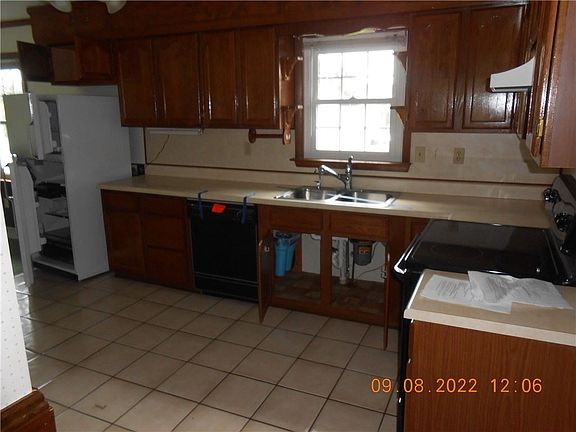 5th image of 1312 Overlook Dr