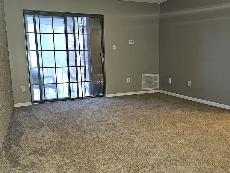 2894 Guilderland Ave #9 — Photo 1