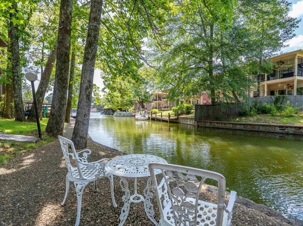 2311 Lakeshore Dr Unit M4, Hot Springs National Park, AR 71913