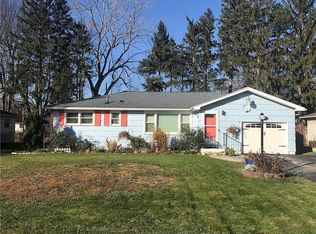 169 Sunnyside Dr, Rochester, NY 14623