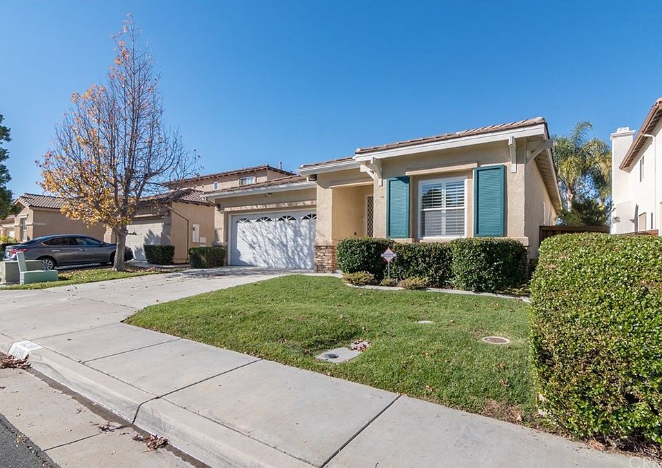 1st image of 31298 Sunningdale Dr