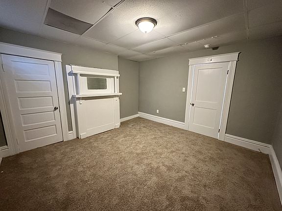 2nd image of 6820 Division Ave