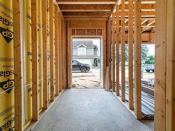 4th image of 938 Keenan Ct