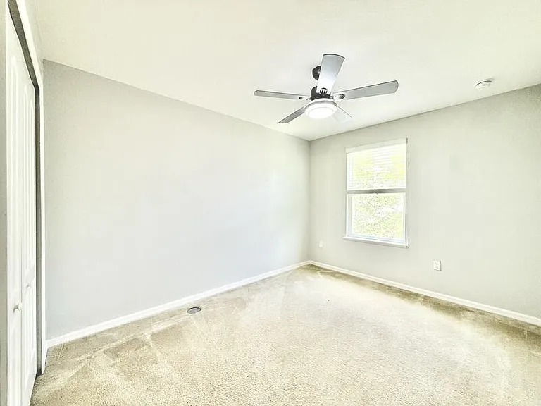 3824 Exeter Ln #1 — Photo 33