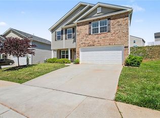 5105 Black Forest Dr, Greensboro, NC 27405