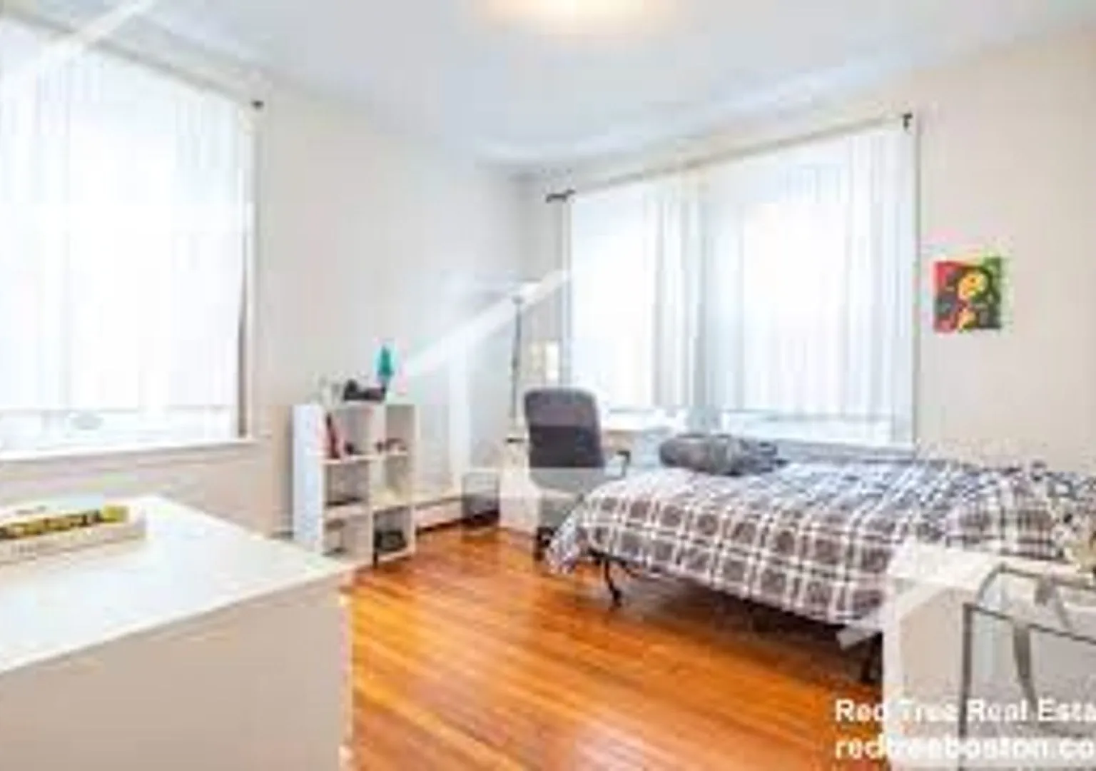 100 Pleasant St #2B Brookline MA 02446 — Photo 4