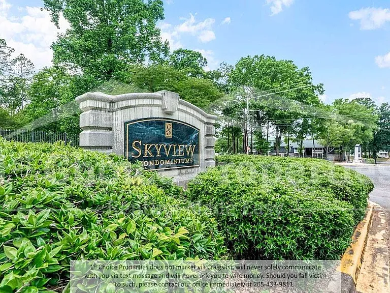 422 Skyview Dr #H — Photo 2