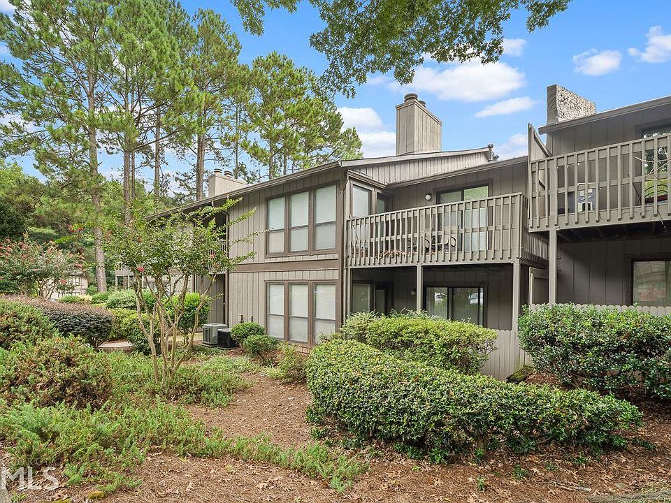 1st image of 207 Smokerise Cir SE