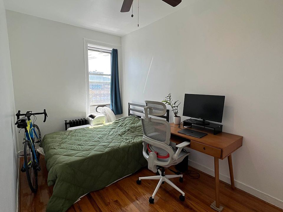 2nd image of 71 Beadel St #6