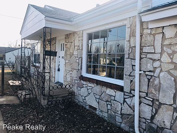2nd image of 4632 SE 27th St