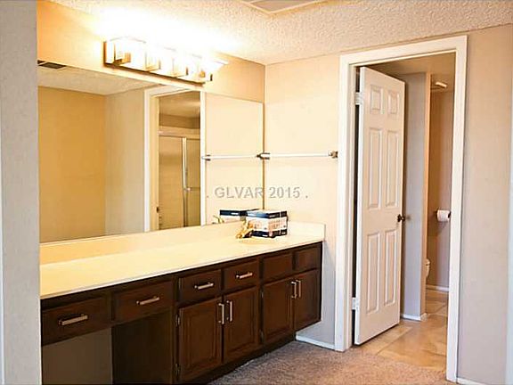 5th image of 687 Marina Dr Unit 40