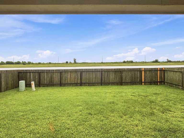 1069 Mule Ridge Dr — Photo 24