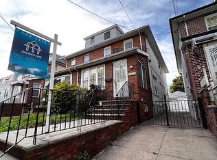 7616 10th Ave, Brooklyn, NY 11228