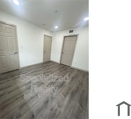 115 W Cypress St #8 — Photo 10