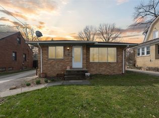 2123 Lorimer Rd, Parma, OH 44134