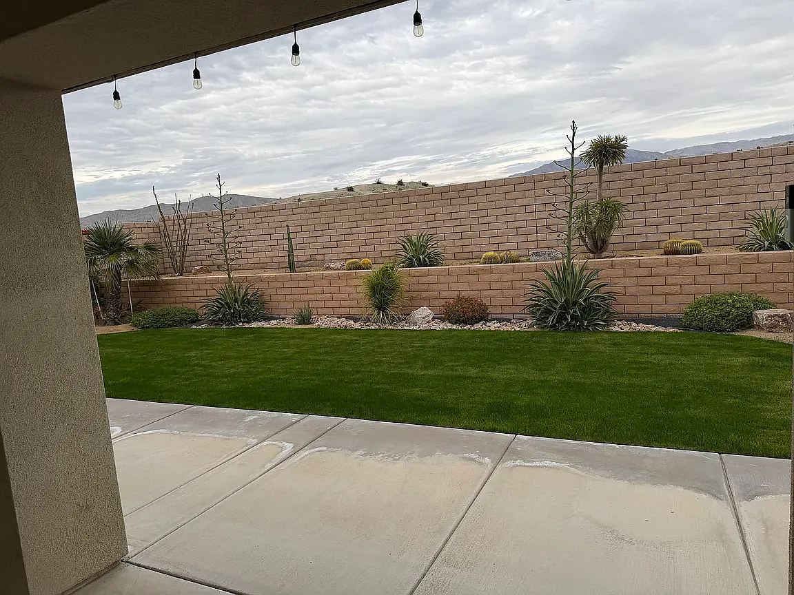 3 bed, 2082 sqft, $3,400 — Photo 2