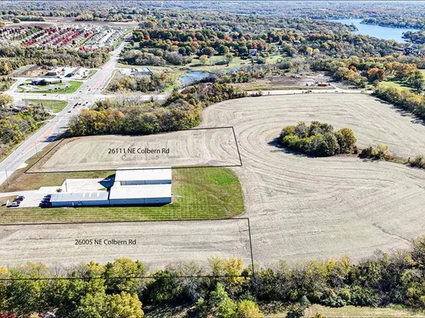 26111 E Colbern Rd, Lees Summit, MO 64086