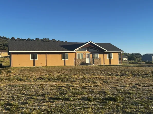 456 Croydon Dr, Spring Creek, NV 89815