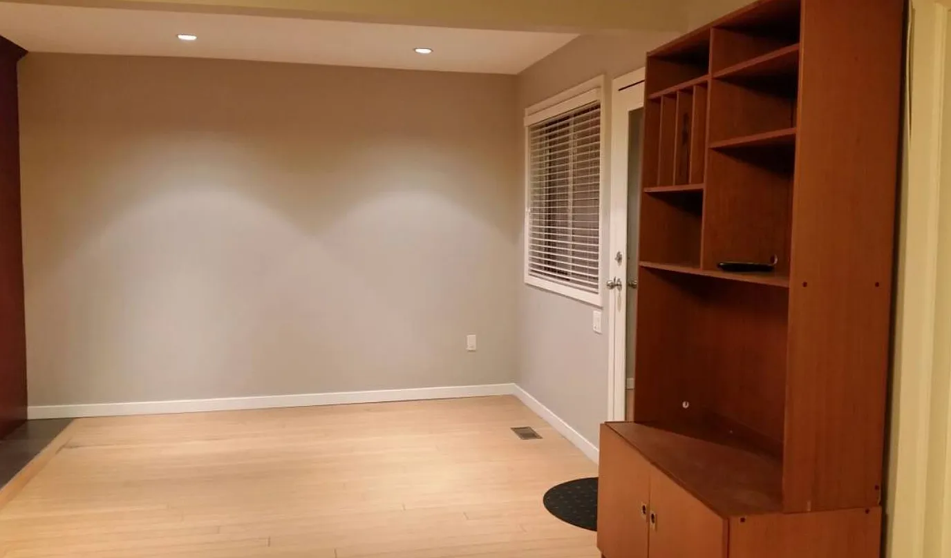 1 bed, 500 sqft, $1,050 — Photo 3