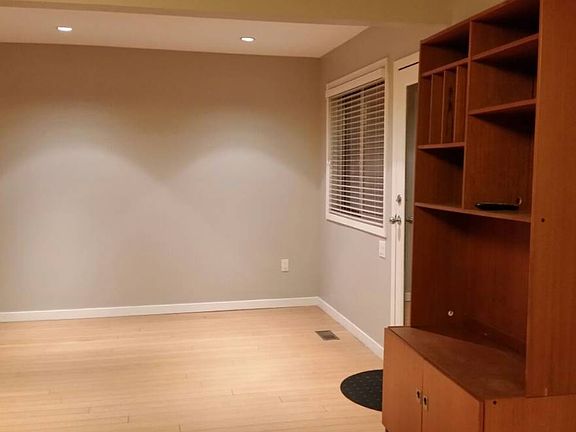 3rd image of 4113 Trinity St #5