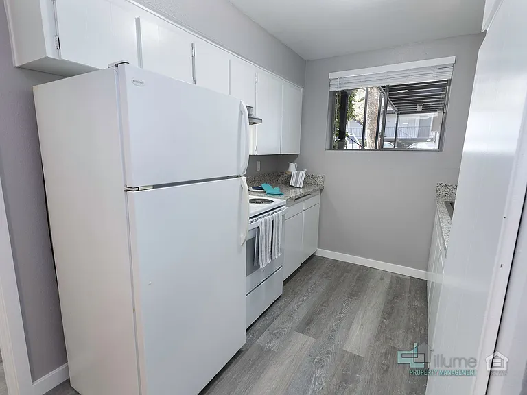 Private Studio for Less than a Shared Room: Get 50% OFF your 1st month's rent! — Photo 34