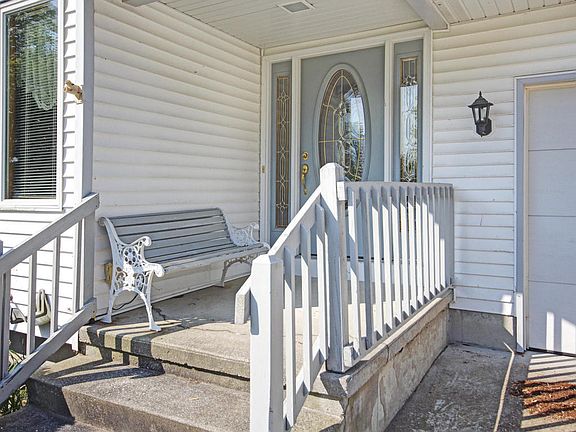 3rd image of 519 Gidley Cir