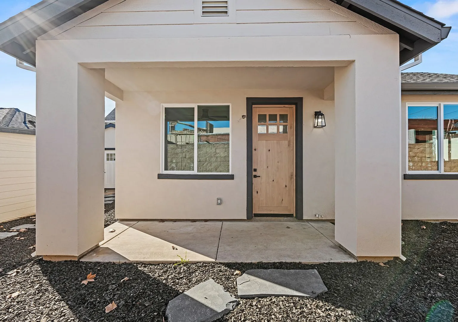 3109 29th Ave — Photo 2