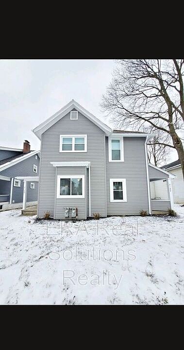 1st image of 2160 Margaret Ave