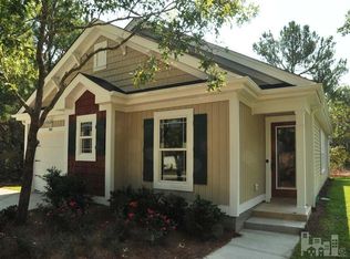 304 N 8th St N, Carolina Beach, NC 28428