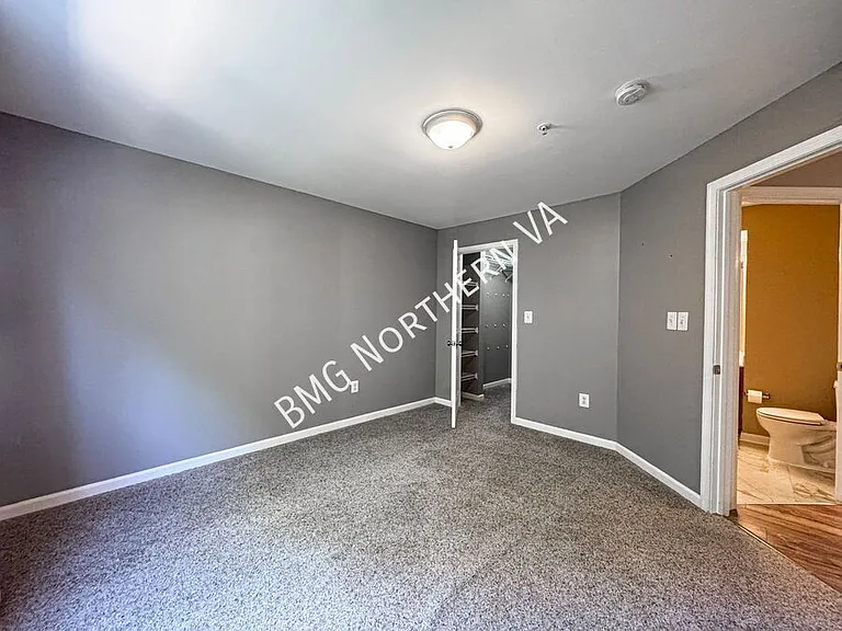635 Constellation Sq SE #G — Photo 16