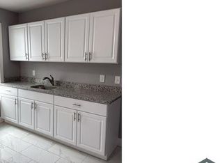 4 Irene St #1, Worcester, MA 01603